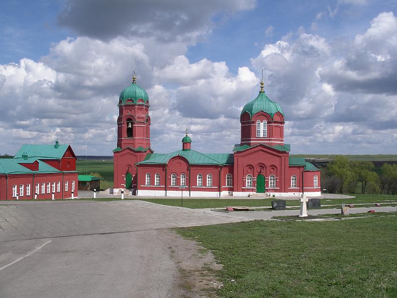 IMGP5321.JPG - церковь-музей в Монастырщине, входит к комплекс музеев Куликова поля